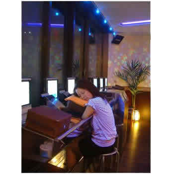 Lourdes UV6000 （ルルドUV6000）